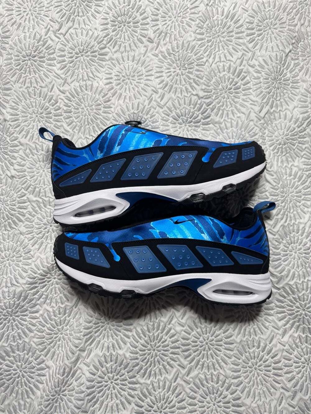 Nike Wmns Air Max SNDR Photo Blue Camo Women’s 15.5 / 14 Men’s IB6863-400